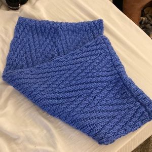 GAP Cable Knit Infinity Scarf